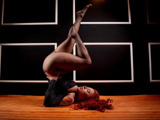 RoxxieRogue - Hallo Schatz, du kannst Roxxie Rouge anrufen. Ich bin eine Latina, die die Brise und das Meer als Aura in sich trägt. Ich liebe es, dir das Gefühl zu geben, was Besonderes zu sein (weil du es bist), aber noch mehr möchte ich, dass du mir das Gefühl gibst, was Besonderes zu sein, indem du es zeigst